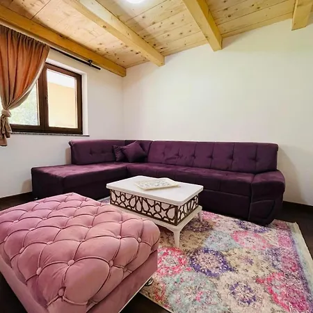 & Homes With The River View *