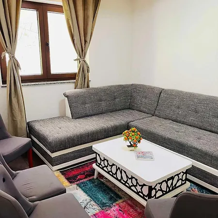 & Homes With The River View * Bihac