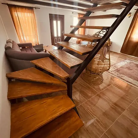 & Homes With The River View * Bihac