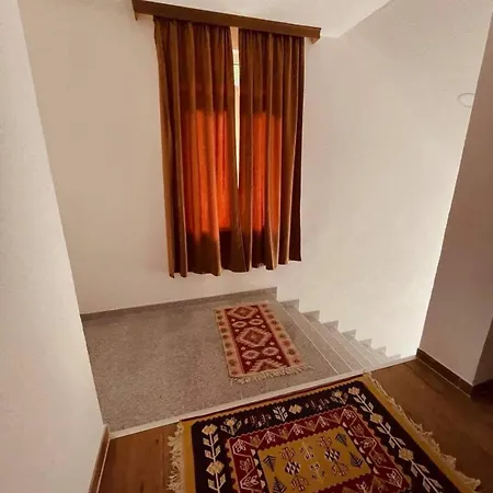 & Homes With The River View *